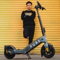 Pure Flex 710W 12Ah Vitesse 9.5 mph Autonomie 25mi 